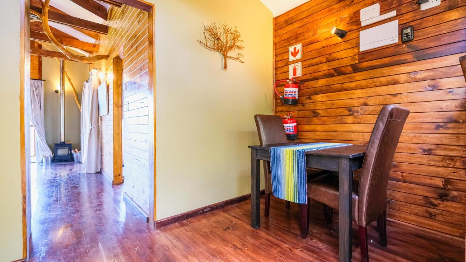 Teniqua Treetops Karatara Settlement Ruang foto